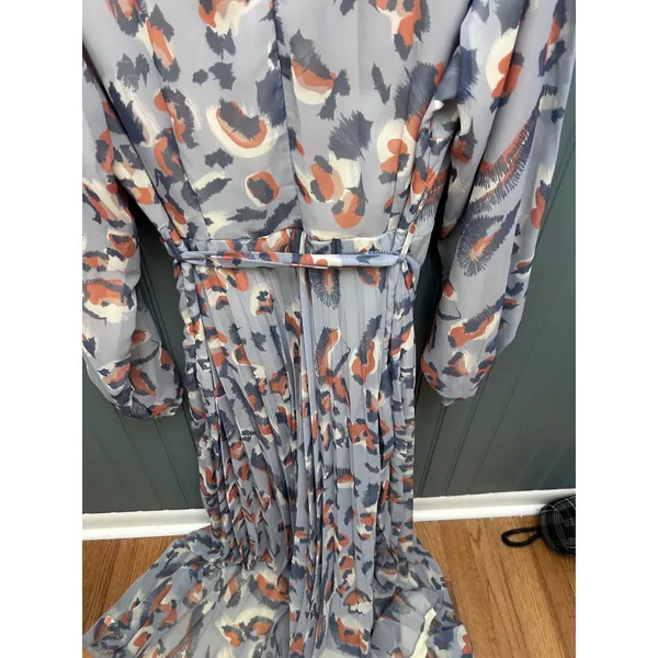 Lévi d'or‎ Women's Size 44 Leopard Print Maxi Dress Long Sleeve Pleated - Image 5