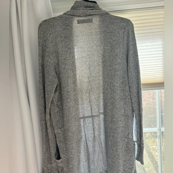 Abercrombie & Fitch Cardigan - Image 2