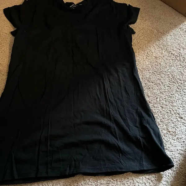 Vince medium black tee‎ - Image 4
