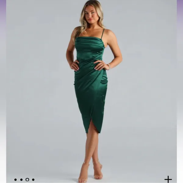 🆕 Windsor Women’s Green Spaghetti Dress Size S - Image 11