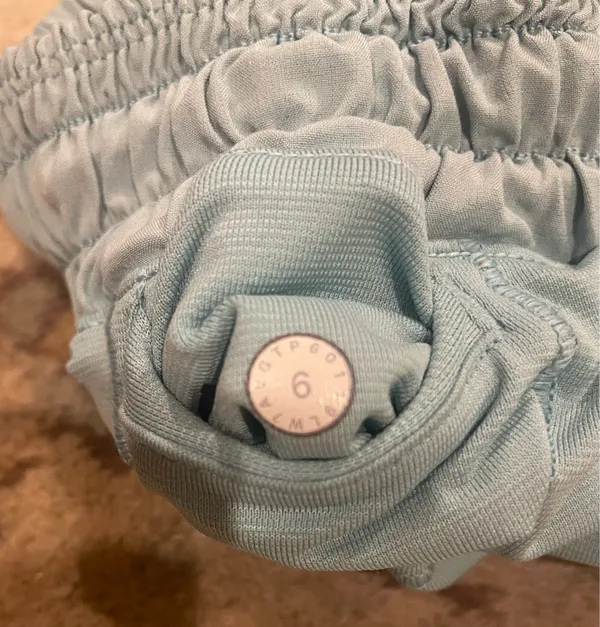 Lululemon blue shorts - Image 6