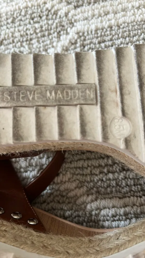 Steve Madden Sandals - Image 3