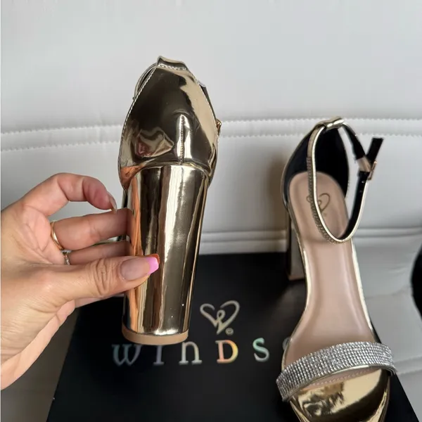 Windsor Gold Rhinestone Block Heel Sandals Size 6.5 NWT Glam Ankle Strap Heels - Image 3