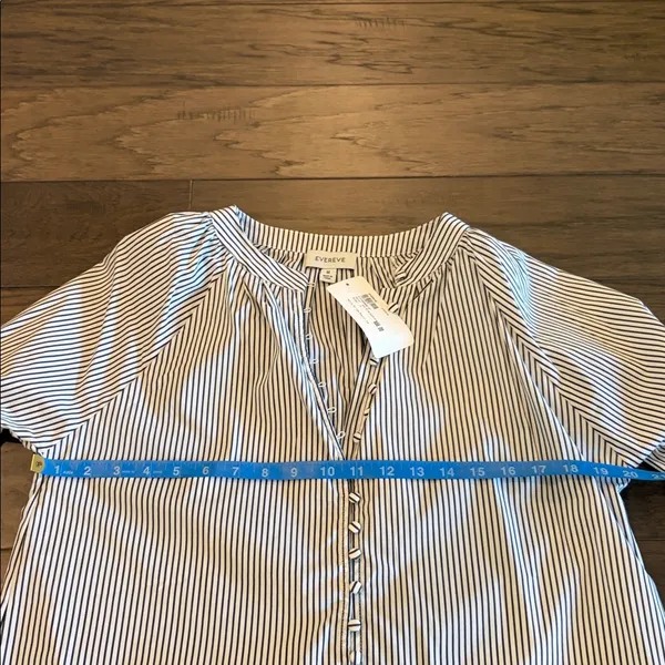 New With Tags Evereve Sophia Stripe Poplin Top S Mz M - Image 6