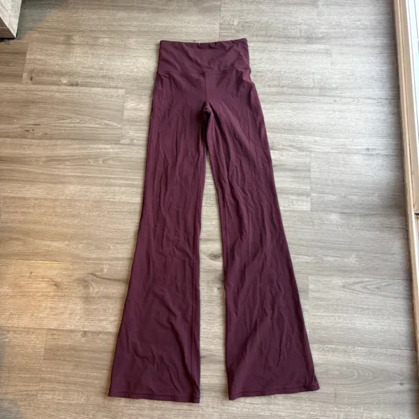 Athleta Elation Ultra High Rise Leggings Spiced Cabernet Flared Pants - Image 5