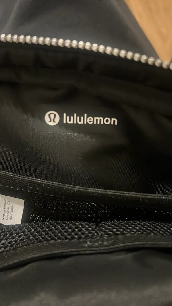 Lululemon Everywhere Belt Bag Wunder Puff - Image 5