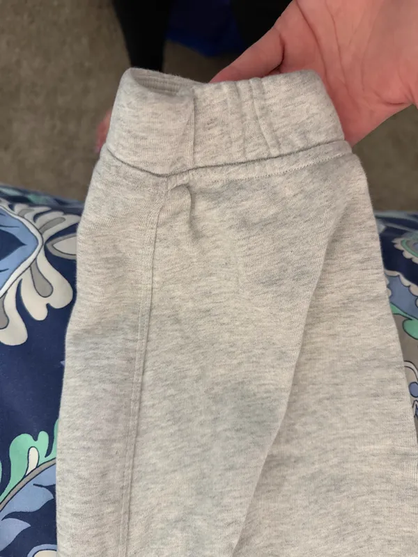 Light Grey Lululemon Scuba Joggers - Image 2