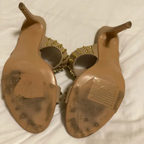 Taupe and gold studded sandals with heel - Image 3