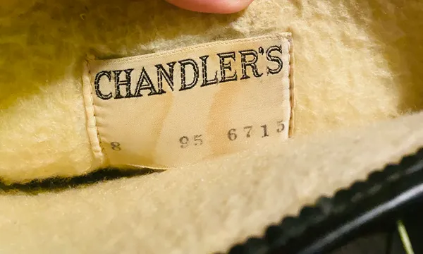 Chandlers Vintage English leather and sheep lined boots Size 8 black - Image 8