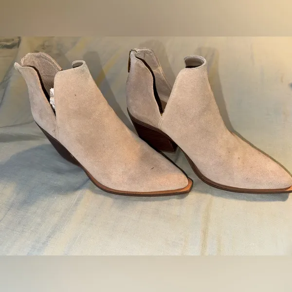 Vince Camuto Gigietta Suede Booties - Image 4