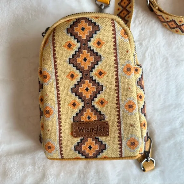 Wrangler Crossbody Bag with Card Wallet Aztec Sling Bag Yellow NEW - Image 4