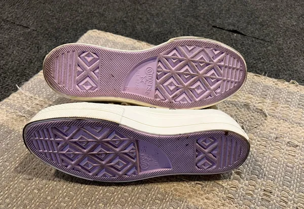 Converse High-tops - Image 4