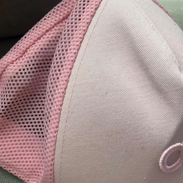 Alo Yoga District Trucker Hat Powder Pink - Image 3