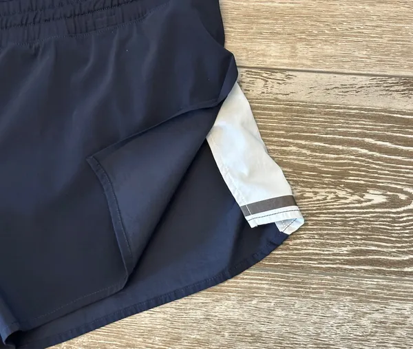 New Balance Sz L Athletic Shorts NB Dry Navy Blue White Trim Built in Panty - Image 4