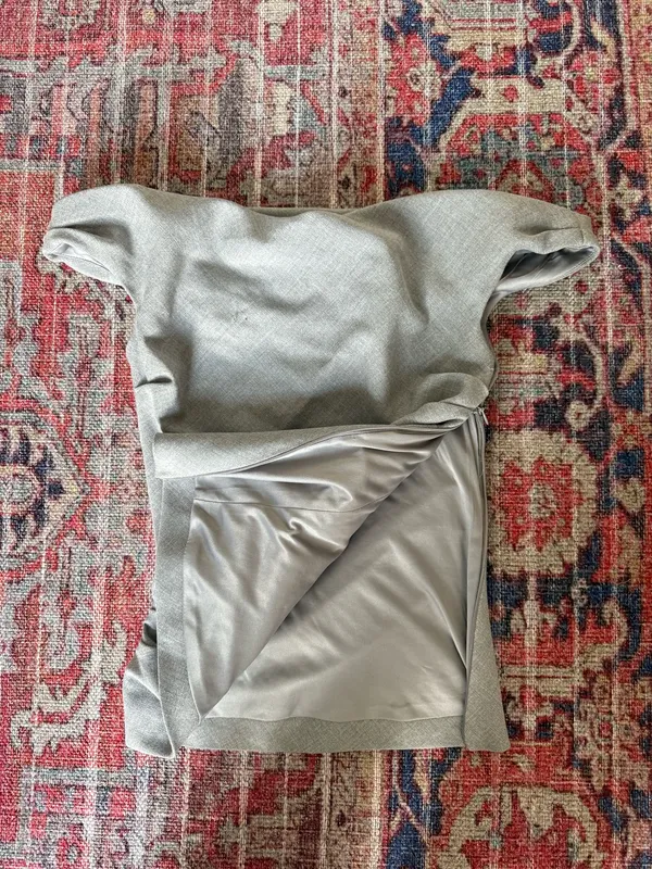 ZARA Grey Off-The-Shoulder Top - Image 4