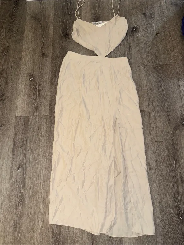 Zara Sand-Beige Cutout Midi Dress with Side Slit - Image 3