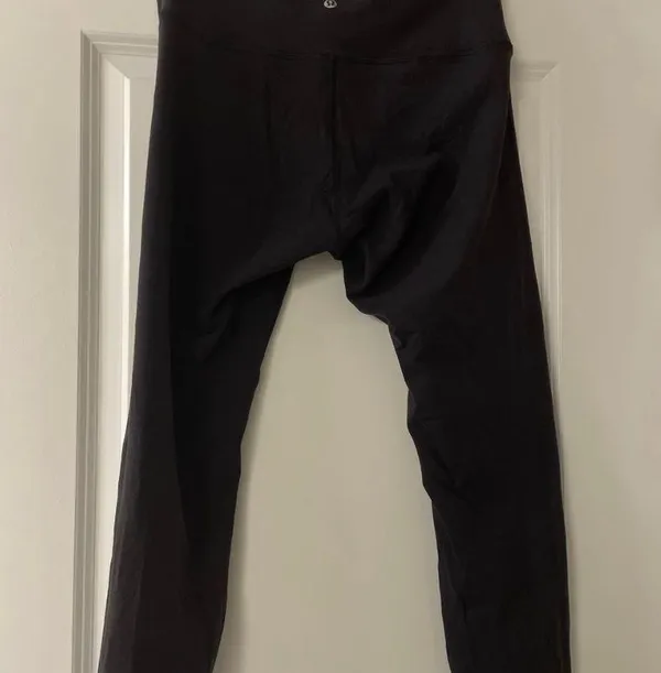 Lululemon WunderUnder Leggings - Image 4