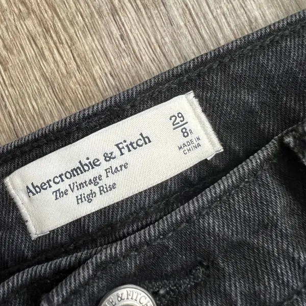 Abercrombie & Fitch High Rise Vintage Flare Jeans size 29 - Image 12