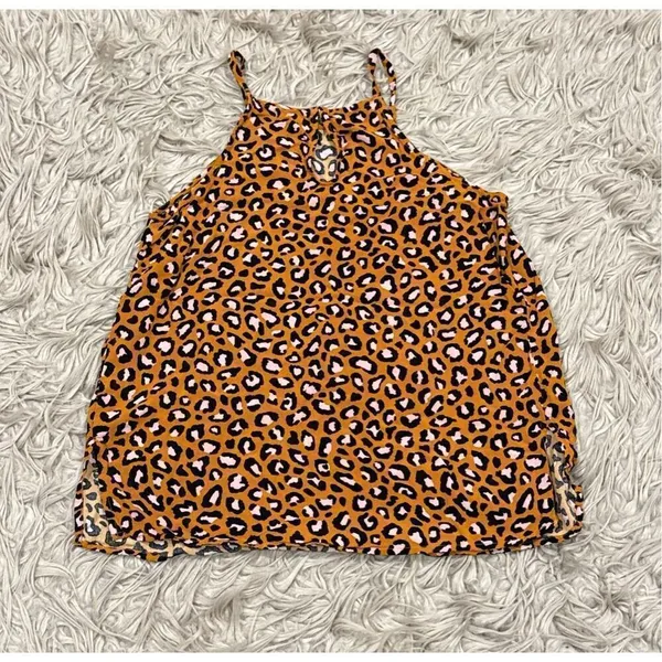 Old Navy cheetah Blouse small - Image 4