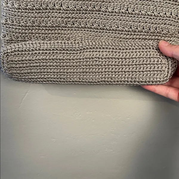 The Sak Woven Top ZIp closure Crotchet Bag cream - Image 4