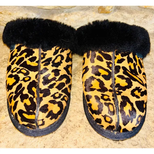 UGG Scuffette II Panther Leopard Print Calf Hair Slide Slipper Mules 10 - Image 2