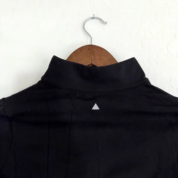 Balance Athletica | THE REFINE CROPPED ZIP in BLACK Size S - Image 5