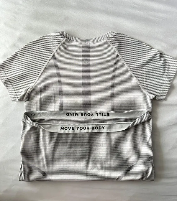 Lululemon Swiftly Tech Short Sleeve 2.0 - Image 2