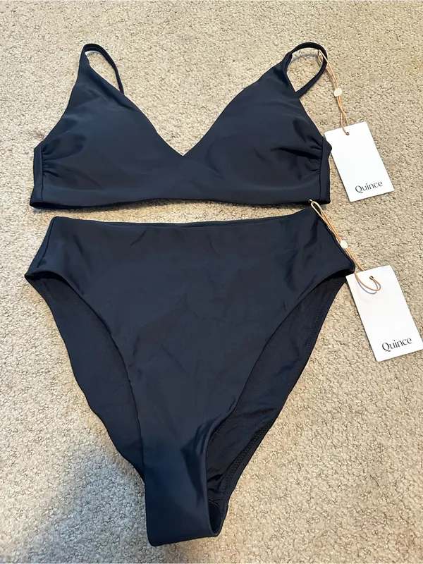 NWT Quince V Neck High leg bikini set black small - Image 2