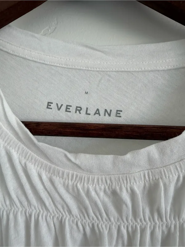 Everlane White Smocked Top Women’s Medium 100% Cotton Short Sleeve Blouse - Image 2