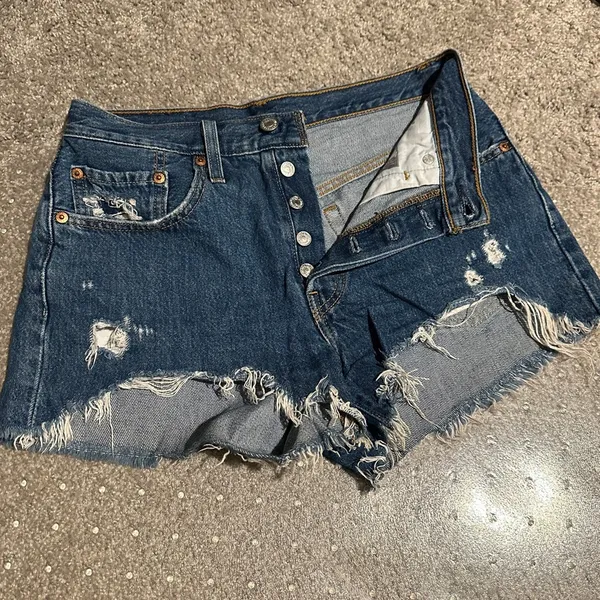 LEVI’s 501 Original Fit High Rise Distressed Western Daisy Duke Shorts Sz. 26 - Image 7