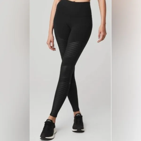 Alo Yoga Women's Black High Waisted Moto Legging Pants Medium Athleisure Yoga - Image 5