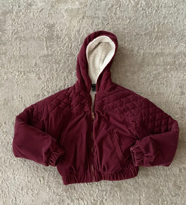 quilted deep pink fur lined cropped bomber zip up jacket - Image 4