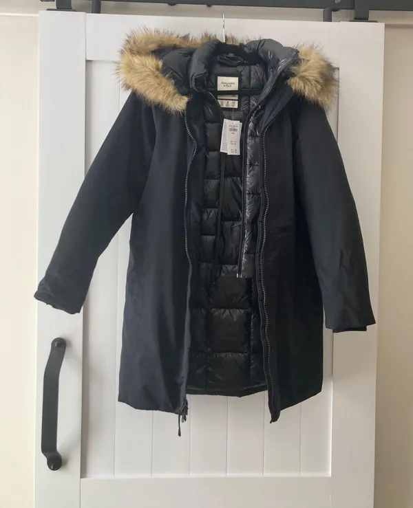 NWT black hooded tech parka - Image 12