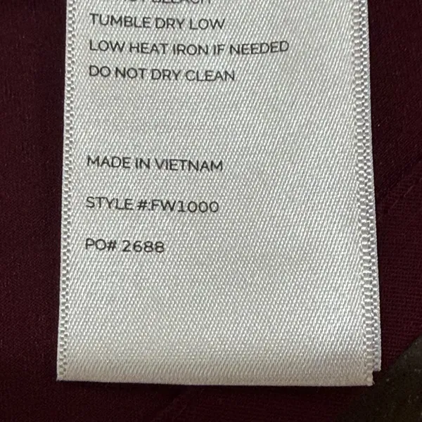 FIGS Catarina One Pocket Scrub Top Burgundy XS Healthcare Nurse Hospital Uniform - Image 6