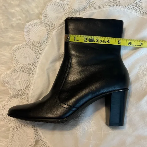 Bass Roma Black Leather 3” Heels Ankle Boots Booties Women’s Size 9 Professional - Image 11