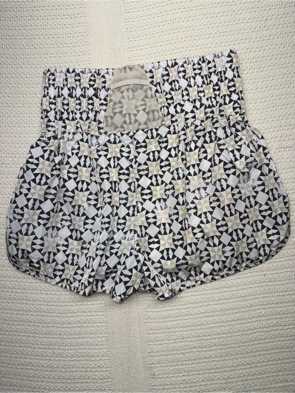 Free People Black & Cream Geometric Pattern Printed Smocked Waist Shorts - Image 4