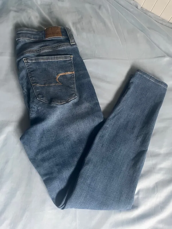 American Eagle Jeans - Image 2
