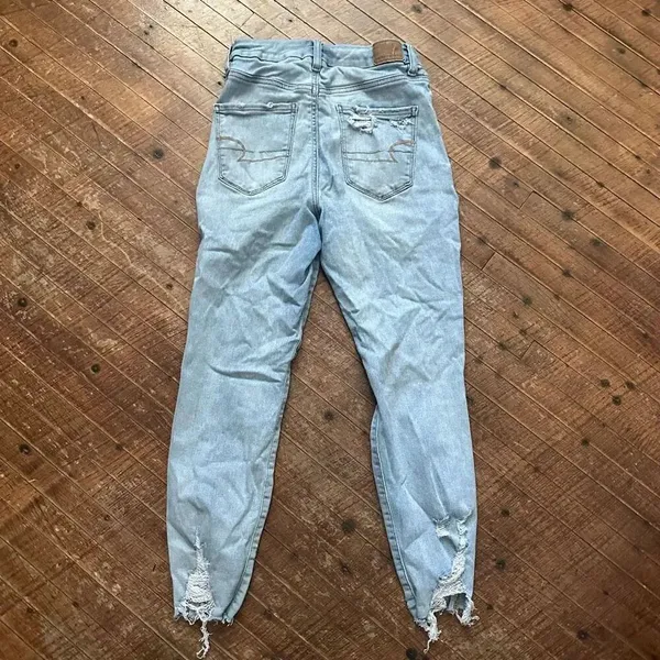 American Eagle destroyed curvy super high rise 4 crop short jeggings - Image 3