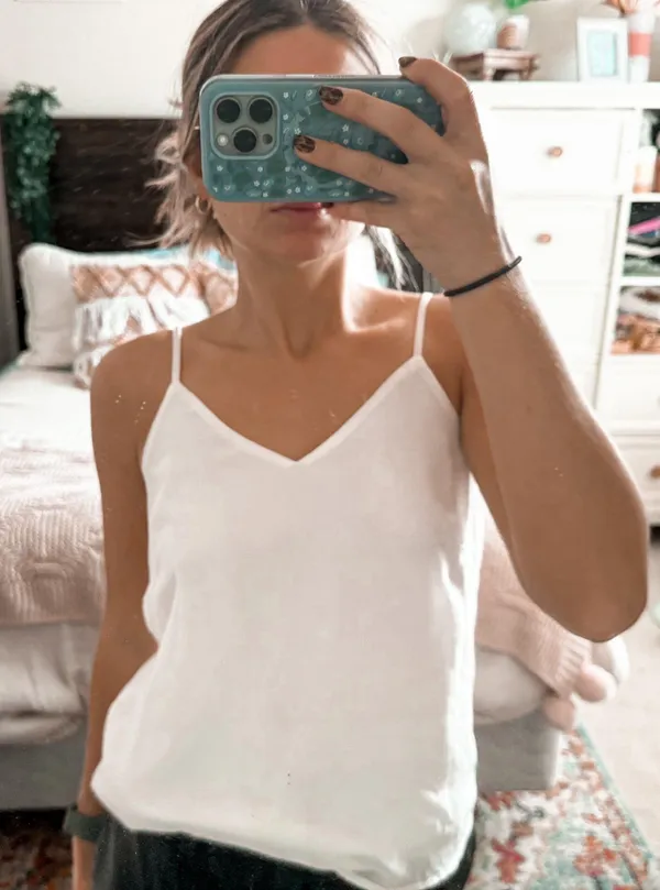 Japna Basic White Tank - Image 2