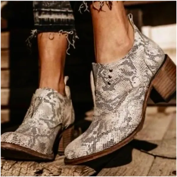 Freebird ‘Sadie’ Beige Snakeskin Embossed Leather Heeled Oxfords, Size 8 - Image 2