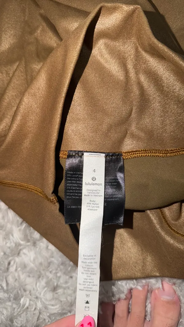 Lululemon leggings gold - Image 7