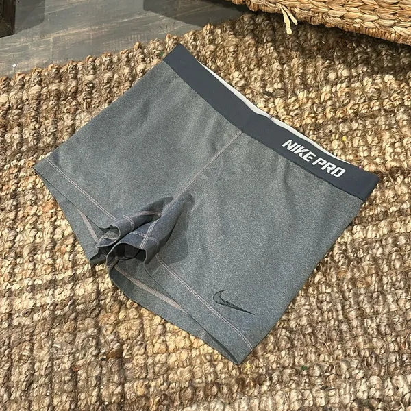 Nike Pro Dri-Fit Grey Shorts Size Large - Image 3