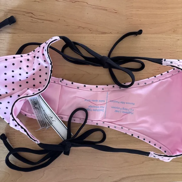 PINK by Frankies Bikinis set - Image 3