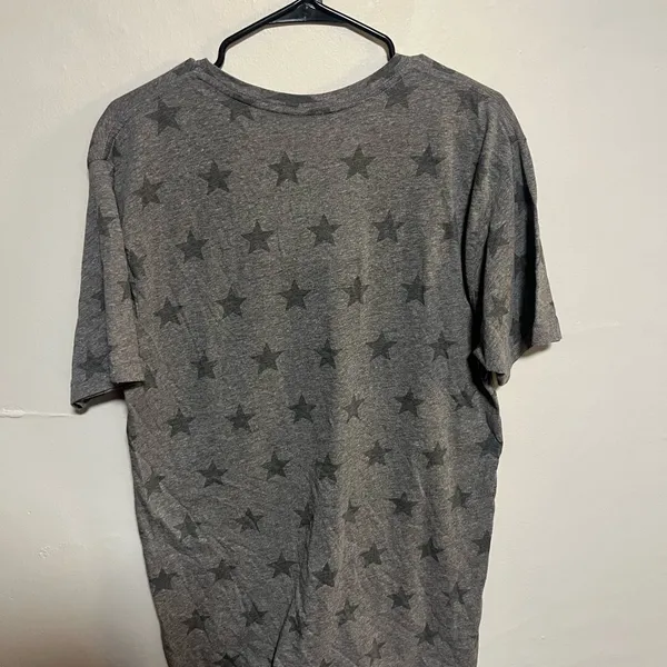 Gray Graphic Short Sleeve Tee Size L - Image 4