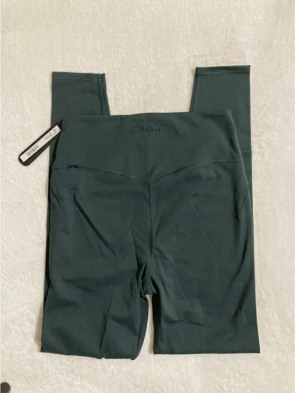 SKIMS X NIKE 26” Matte Leggings Longline Bra SET! S - Image 4