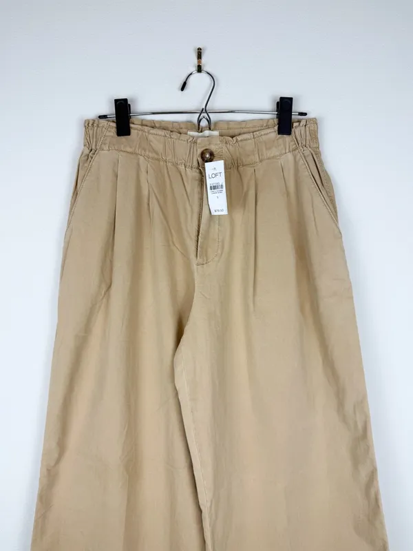 NWT LOFT Wide Leg Loose Fit Pleated Poplin Trouser Pant Tan Size Small - Image 3