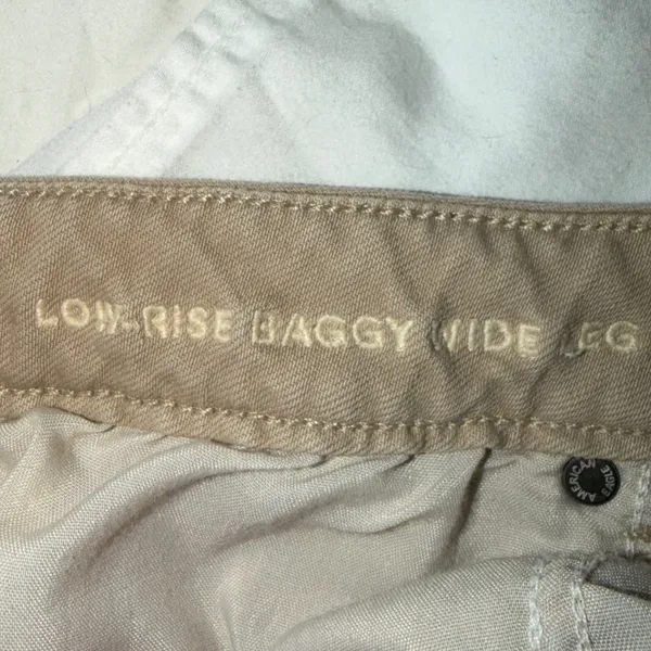 American Eagle Low Rise Baggy Wide Leg Khaki Tan Front Seam Pants Size 8 Regular - Image 4