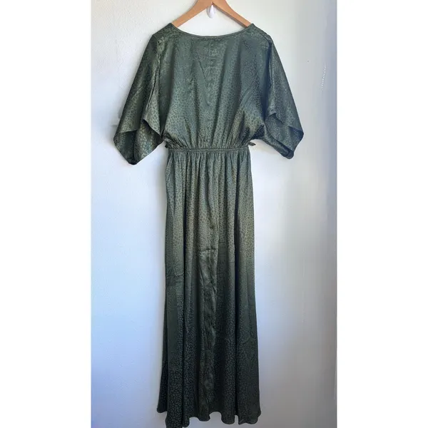 NWT BALTIC BORN Savannah Satin Olive Green Leopard Print Maxi Dress Womens Small - Image 3