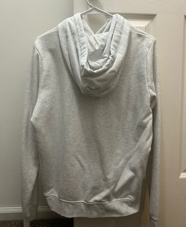 White Nike Hoodie - Image 2