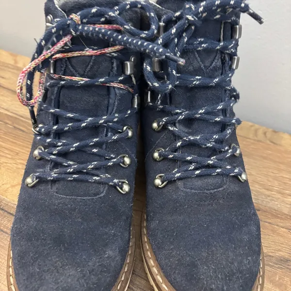 Toms Summit Suede Lace Up Hiking Boots Outdoor Dark Blue Women’s - Image 4